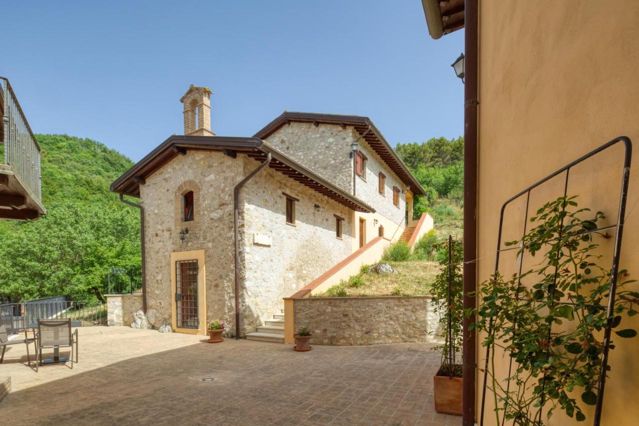 Borgo Incantato Spoleto Pompagnano Exterior photo